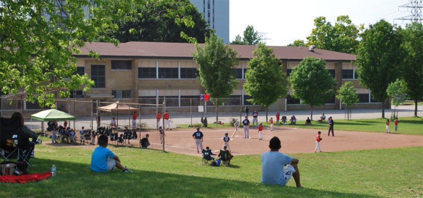 people-kids-baseball