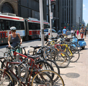 bike-parking-on-queen